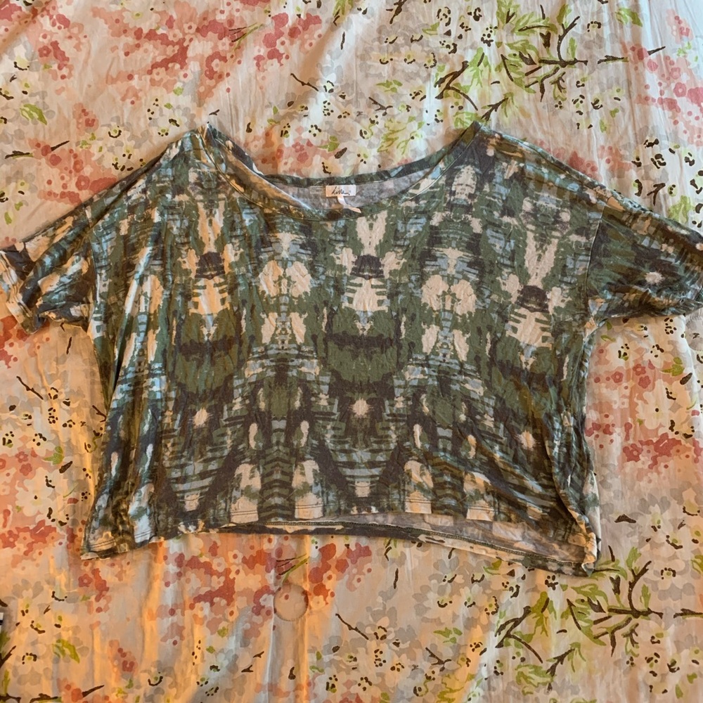 Green, Black, and Cream wide cropped top